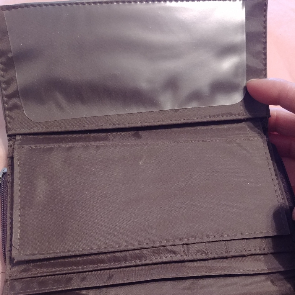 Wallet - Picture 4 of 7